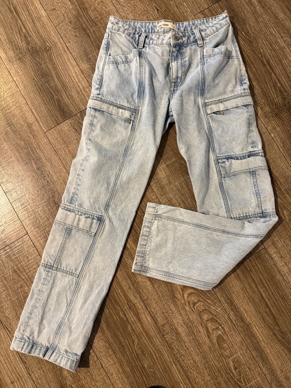 GRLFRND GRLFRND Naomi straight-leg cargo jeans in a light denim wash retail $250 - Picture 4 of 8